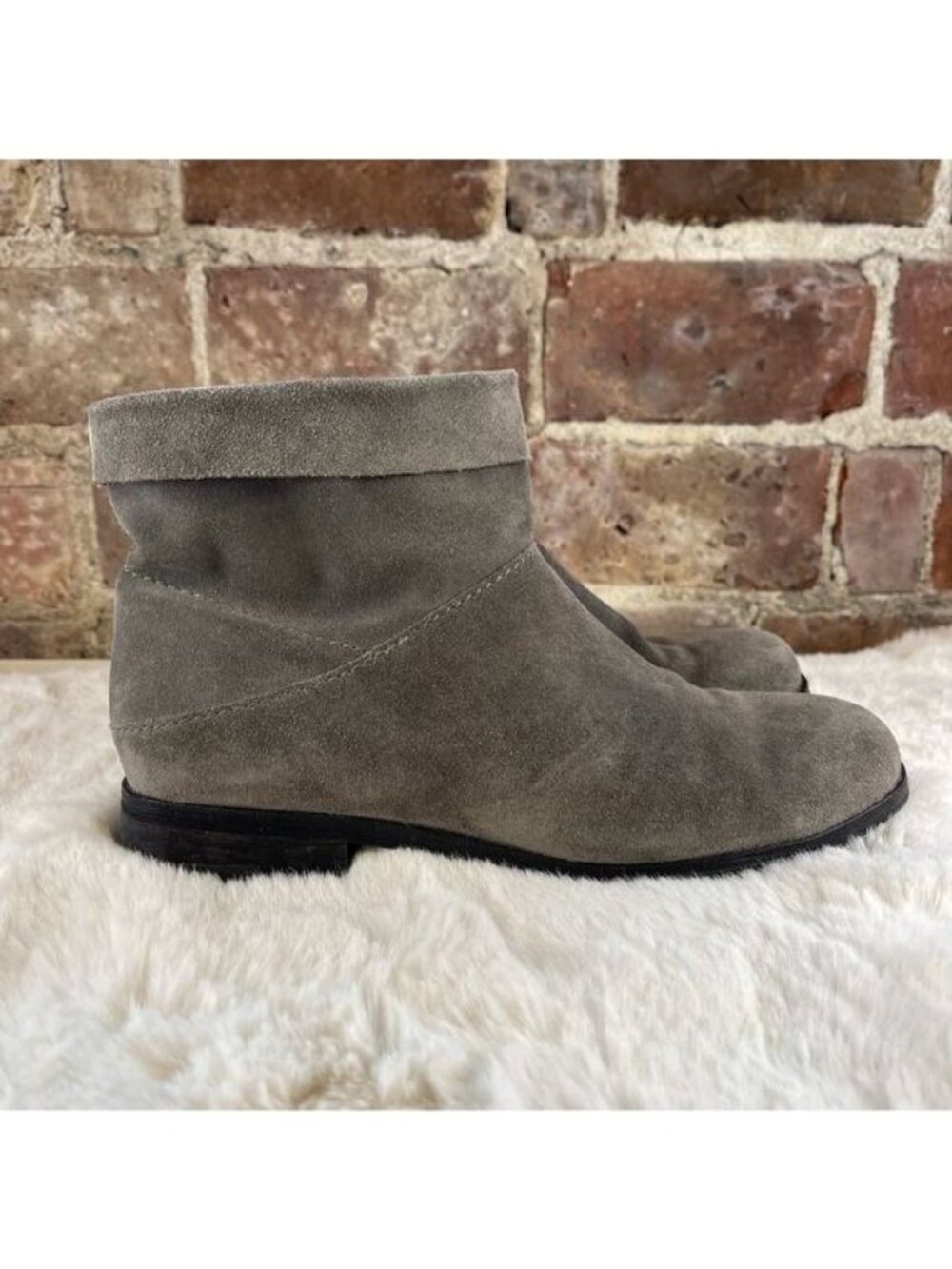 Eileen Fisher Gray Suede Ankle Booties Boots Sz 8.5
